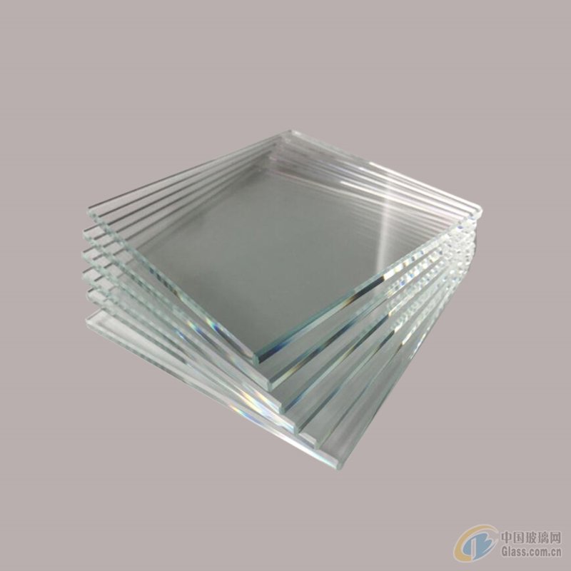 石英坩埚在半导体制造中的应用越来越广泛，但如何正确选择和使用它呢？今天我们就来聊聊这一话题。